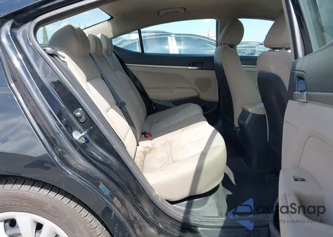 2020 Hyundai Elantra Se z USA, uszkodzony, nr VIN 5NPD74LF7LH596378